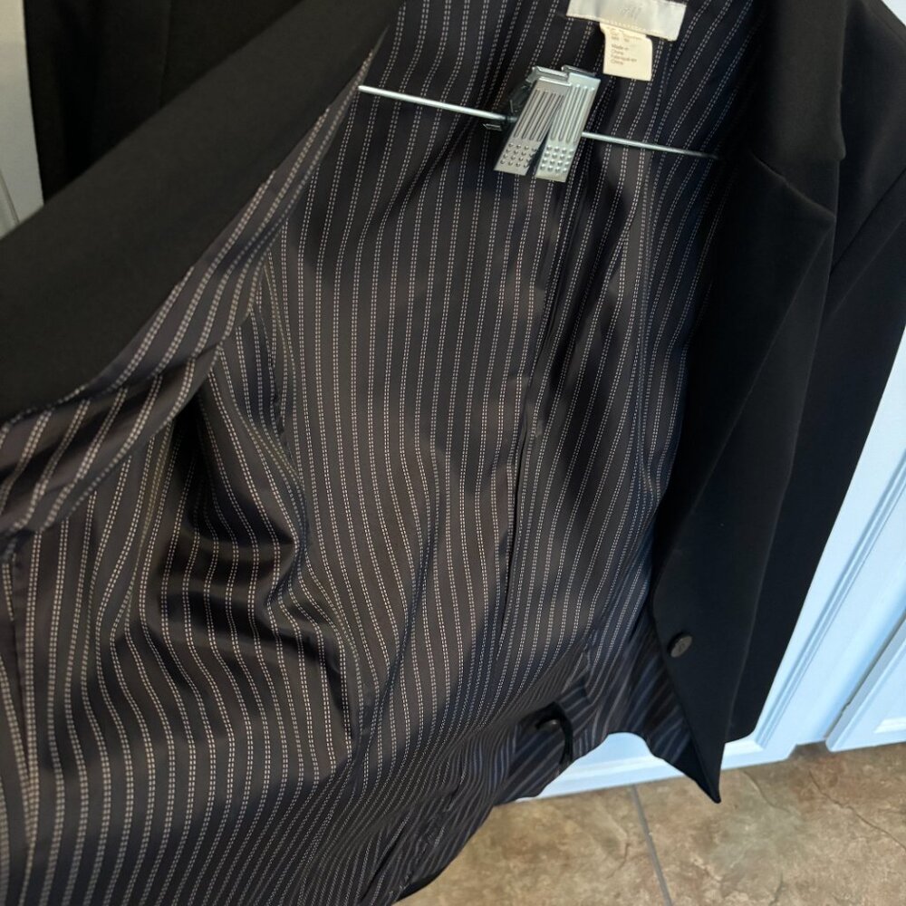 Black Suit/Blazer Jacket - size Women's 10/M - Picture 4 of 4